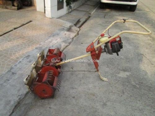 เครื่องกำจัดวัชพืชในร่องข้าว   MARUYAMA    MC  รหัสสินค้า : 80802443  หรือเพิ่มเติมไดที่ www.nihonmono.com