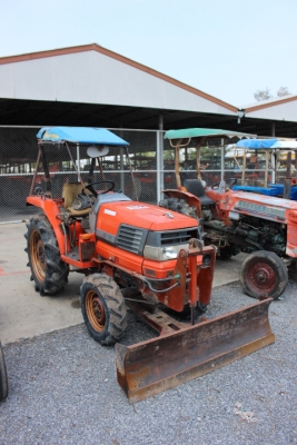 Kubota GL2000 4WD มีใบดันดิน เก่าไทย