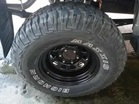 ยาง MUD 285 / 75 / 16 MAXXIS BIGHORN 762 ปลายปี 11 ดอกหนา ( ตามรูปยางทั้ง4รูป )