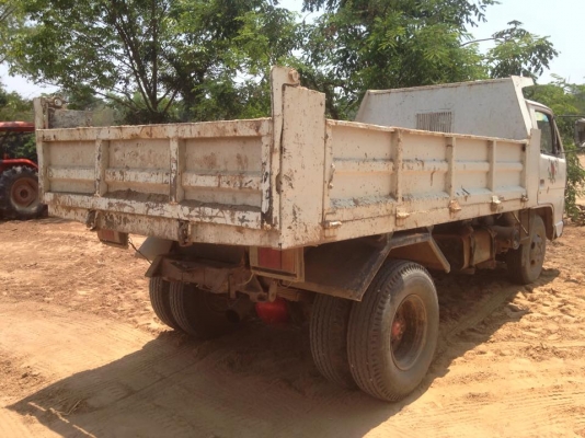 ขายด่วนครับ ดั้ม NKR110 รถห้างแท้ Fหลัง เกียร115 ยาง8.25-16 กะบะ3.60 เอกสารครบ ภาษีขาด2 ปี ขายด่วนครับ ดั้ม NKR110 รถห้างแท้ Fหลัง เกียร115 ยาง8.25-16 กะบะ3.60 เอกสารครบ ภาษีขาด2 ปี