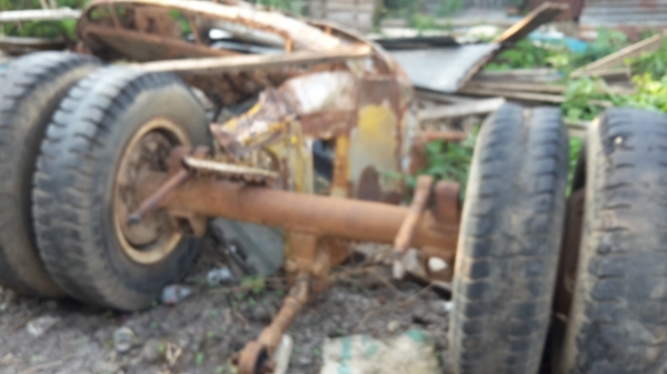 ขายคานลอยหลังอีซูซุหัวยาว10ล้อ พร้อมล้อ4ล้อ ขาย 10000 บาท