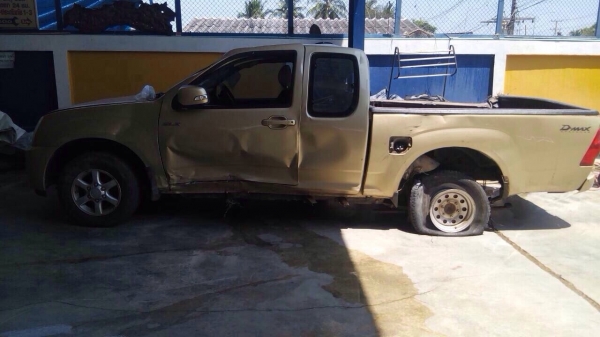 ดีเเมกด์ ปี06ปลายปีโฉมหยุดโลกโอนลอยๆบุคคล สีน้ำตาล ขายทุกอย่างเเยกได้หมดครับ