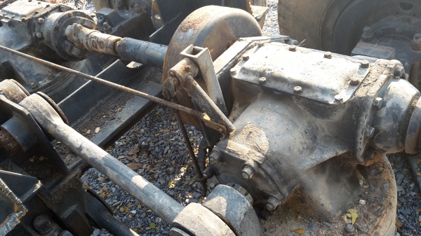 ขายชุดเพลาหลัง10ล้อทหาร2เพลาพร้อมล้อ6ล้อ เอาไปแปลงใส่10ล้อ หรืออีแต๋นได้เลยครับ สภาพสวยมากขาย 75000 บาท ให้หมดเลยครับทั้งแพเอาไปทำบิ๊กฟุ๊ตก้ได้