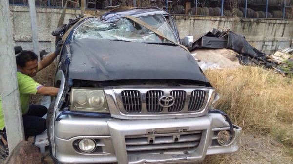 สปอตร์ไรเดอร์ เครื่อง2500 ออโต้ ปี04. โอนลอยๆบุคคล รื้ออะไหลเเยกขายได้หมด