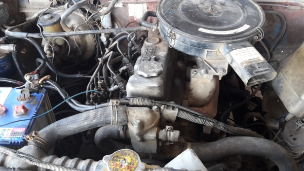 ขายรถหรูเปิดประทุนเอาไปเล่นสงกรานต์ ทะเบียนไม่ขาดเอกสารพร้อมโอน ซื้อมา12ล้าน ขาย 28000 บาท เครื่องSD22 เครื่องดีครับขับกลับได้เลย