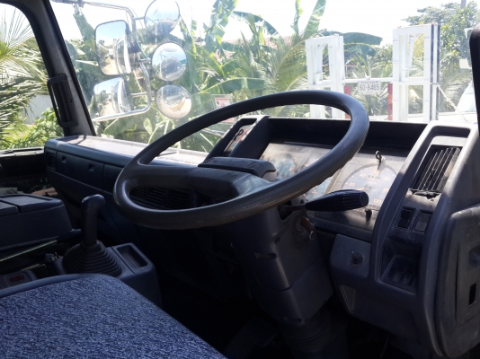 ขายรถบรรทุก 10 ล้อดั๊พม์ ยี่ห้อ HINO เครื่อง HO7C เทอร์โบ 210 เสื้อเพลา 3H และคานหน้า 3H หัวสิงห์ไฮเท็ค