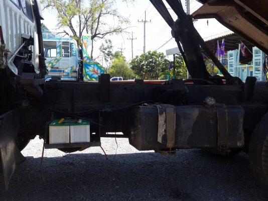 ขายรถบรรทุก 10 ล้อดั๊พม์ ยี่ห้อ HINO เครื่อง HO7C เทอร์โบ 210 เสื้อเพลา 3H และคานหน้า 3H หัวสิงห์ไฮเท็ค