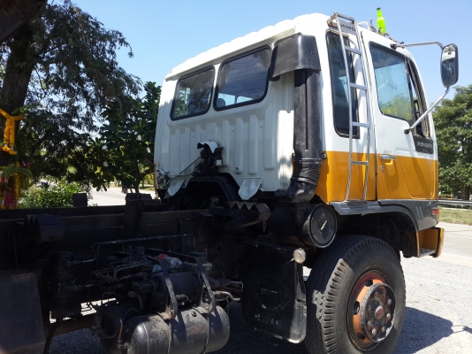 ขายรถบรรทุก 10 ล้อดั๊พม์ ยี่ห้อ HINO เครื่อง HO7C เทอร์โบ 210 เสื้อเพลา 3H และคานหน้า 3H หัวสิงห์ไฮเท็ค