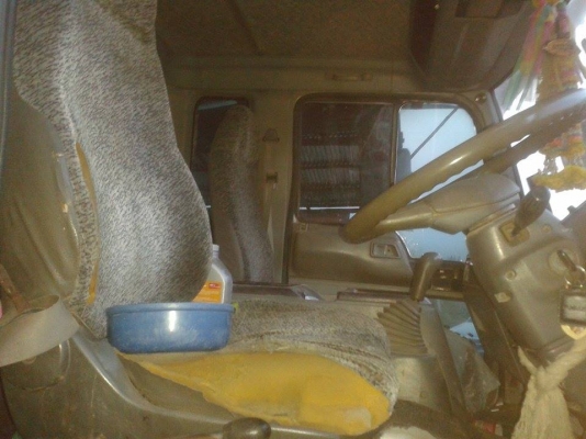 ขายดั้ม5คิว เครื่อง145แรง เครื่องดี แคชซีสวย ยางดี ภายในสวย พ.เพาเวอร์ เบรกธรรมดา ช่วงล่างใหญ่FUSO สภาพพร้อมใช้งาน เอกสารพร้อมโอน สนใจโทร 090-8588220คุณนะ 093-3258446คุณบิว ID:narong498 หรือ www.truck.in.th/498 หรือเพจFacebook ณรงค์ ซื้อขายรถมือสอง (เว็บไ