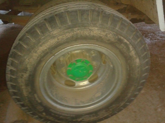 ขายดั้ม5คิว เครื่อง145แรง เครื่องดี แคชซีสวย ยางดี ภายในสวย พ.เพาเวอร์ เบรกธรรมดา ช่วงล่างใหญ่FUSO สภาพพร้อมใช้งาน เอกสารพร้อมโอน สนใจโทร 090-8588220คุณนะ 093-3258446คุณบิว ID:narong498 หรือ www.truck.in.th/498 หรือเพจFacebook ณรงค์ ซื้อขายรถมือสอง (เว็บไ