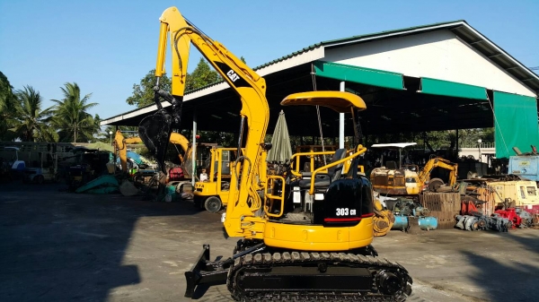 ขาย รถขุด CATERPILLAR รุ่น 303CR แทร็กเหล็ก มีไลน์ ใส่หัวกระแทกได้ คอนโทรล สั้น มือสอง นำเข้าจากญี่ปุ่น มือถือ/LINE ID :0818753444 ขาย รถขุด CATERPILLAR รุ่น 303CR แทร็กเหล็ก มีไลน์ ใส่หัวกระแทกได้ คอนโทรล สั้น มือสอง นำเข้าจากญี่ปุ่น มือถือ/LINE ID :0818753444