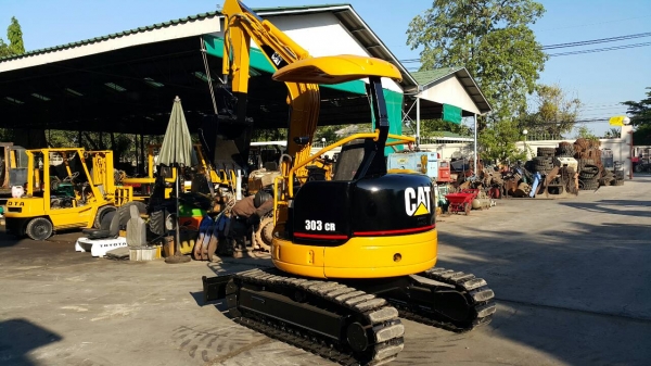 ขาย รถขุด CATERPILLAR รุ่น 303CR แทร็กเหล็ก มีไลน์ ใส่หัวกระแทกได้ คอนโทรล สั้น มือสอง นำเข้าจากญี่ปุ่น มือถือ/LINE ID :0818753444 ขาย รถขุด CATERPILLAR รุ่น 303CR แทร็กเหล็ก มีไลน์ ใส่หัวกระแทกได้ คอนโทรล สั้น มือสอง นำเข้าจากญี่ปุ่น มือถือ/LINE ID :0818753444