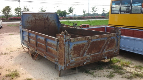 ขายด่วนกะบะดั้ม6ล้อNKRถอดออกจากรถยูโรทูสภาพดีพร้อมชุด ขายด่วนกะบะดั้ม6ล้อNKRถอดออกจากรถยูโรทูสภาพดีพร้อมชุด