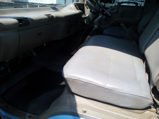 6 ล้อกลาง  ISUZU  NPR  120  แรงม้า  * ยาว 4.30 ม. *  รถสวยเดิม+สวยจริง+สภาพพร้อมใช้งาน * รถห้างแท้ * มีเล่มพร้อม *