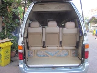 รถตู้ รถตู้