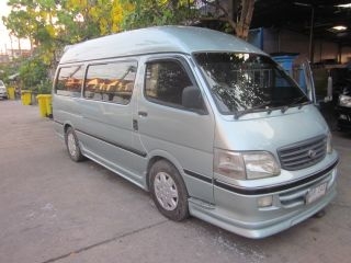 รถตู้ รถตู้