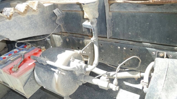 รถอีซูซุ 6 ล้อดั้ม  NPR  130 แรงม้า. ปี 46   สนใจติดต่อ 081 - 6079515