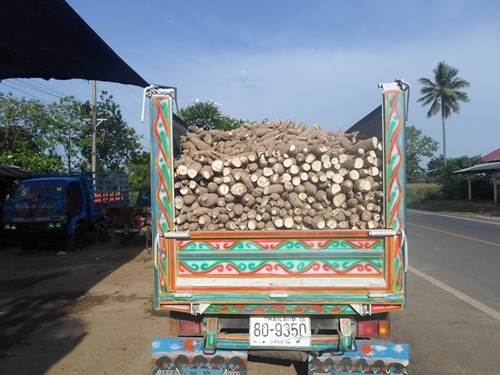 ขายแล้วครับไปส่ง จ.อุดรธานี ขอบคุณ truck2hand ช่องทางขายรถครับ