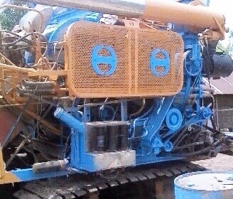 ขายด่วน รถเกี่ยวข้าวสุรชัยการช่าง เครื่องยนต์ 290 แรง EP100 เทอร์โบ อุ้มซ้ายปรับระดับ 2.5 ตัน ปั๊มไดกิ้นเบอร์ 22 แรงดีไม่มีเยิ้ม มอเตอร์ปั่นหน้าของแบ็คโฮร PC 200 ช่วงล่างใหญ่ตัวเดินแบ็คโฮร PC 200 แน่นดีมากๆครับพร้อมใช้งาน ราคาต่อรองได้ครับ