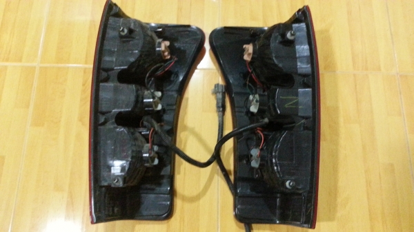 ไฟท้าย ALL NEW D-MAX ของแท้ถอดจากรถป้ายแดงหลอดและสายไฟ