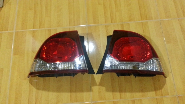 ไฟท้าย 8 เหลียม VIVIC FD ของแท้ มือสอง