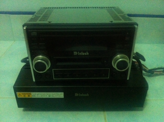 ชุด Mcintosh เครื่องเล่น PF-40251-C CD MD และ Power Amp EF-10801 มือ2 ญี่ปุ่น