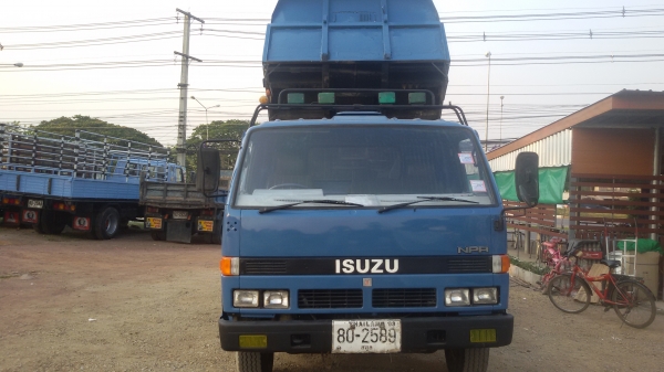 ขายหกล้อดั้มพ์ อีซูสุNPR59LU5M-115 ปี37 Fหน้า-หลัง แอร์เย็น เพาเวอร์ เกียร์ร็อก ดั้มสามมิตร ขายหกล้อดั้มพ์ อีซูสุNPR59LU5M-115 ปี37 Fหน้า-หลัง แอร์เย็น เพาเวอร์ เกียร์ร็อก ดั้มสามมิตร