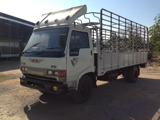 HINO FC2W เครื่อง 120 แรง ยาว 5.50 เมตร ปี 2538 รถห้าง HINO FC2W เครื่อง 120 แรง ยาว 5.50 เมตร ปี 2538 รถห้าง