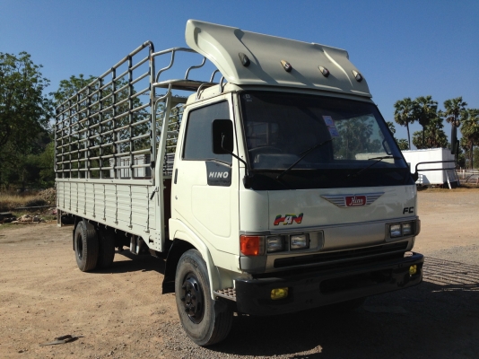HINO FC2W เครื่อง 120 แรง ยาว 5.50 เมตร ปี 2538 รถห้าง