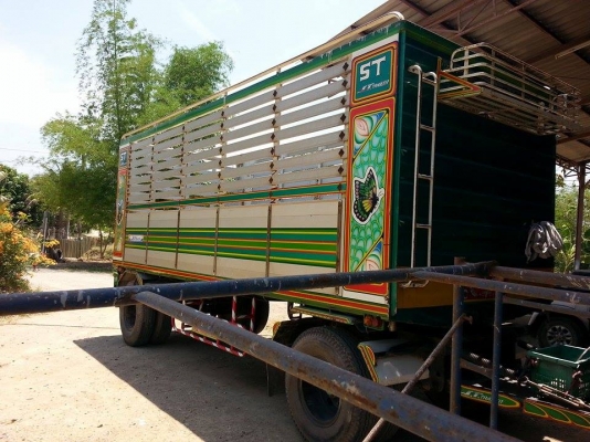 ขายลูกพ่วง2คานไม่ดัมพ์กะบะอลูมิเนียมพื้นสแตนเลส สนใจติดต่อได้ที่089-9198420