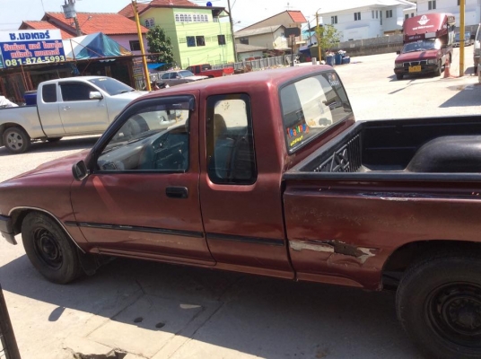 ขายToyota mighty x แค๊ปสภาพดี ทะเบียนสวย ขายToyota mighty x แค๊ปสภาพดี ทะเบียนสวย