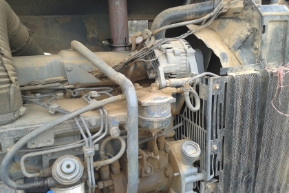 **590,000 บ.ต่อรอง///รถไถ2เพลาFORD-6640 4WD** ขาย FORD 4WD รถไถ2เพลา ยอดนิยม FORD-6640 4WD คานหน้าคาราโร่ เครื่องเดิม เกียร์เดิม เครื่องยนต์ดีเซล FORD-4สูบ 85HP เครื่องดี แรงดี แน่น เกียร์ดี ไม่หลุด ไม่หอน เกียร์ 4WD ใช้งานปกติ ไม่มีปัญหา ช่วงล่างดี แน่น