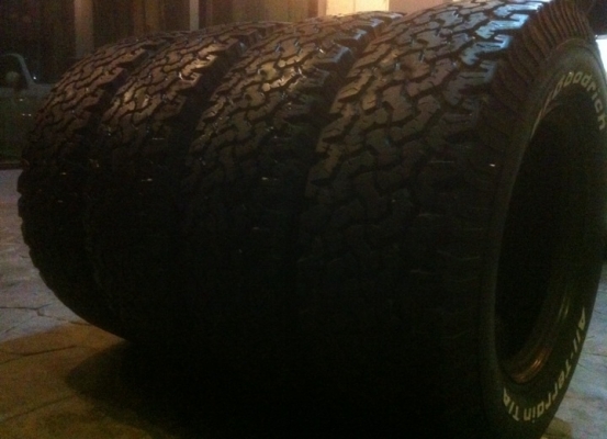 ยาง BF goodrich 265 75 16 ปี10