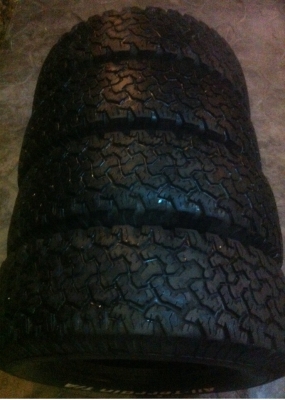 ยาง BF goodrich 265 75 16 ปี10