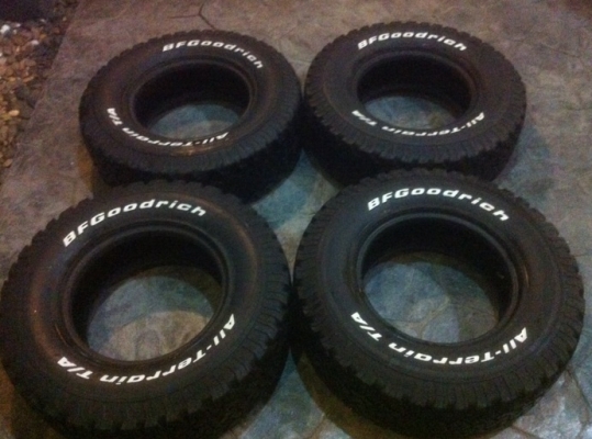 ยาง BF goodrich 265 75 16 ปี10