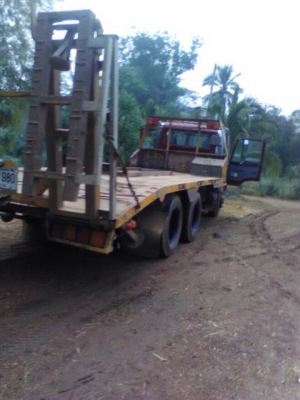 ขายเทเลอร์สิบล้อ2เพลา ลากรถเกี่ยวข้าว (มัดจำแล้วกู้ไม่ทันขอลงขายใหม่)