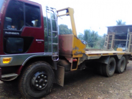 ขายเทเลอร์สิบล้อ2เพลา ลากรถเกี่ยวข้าว (มัดจำแล้วกู้ไม่ทันขอลงขายใหม่)