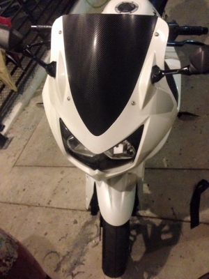 ลดสุดๆ ninja250 สีขาว ปี 2011 สภาพ ดี๊ดี เดิมๆครับ รถสวยมาดูได้เลย