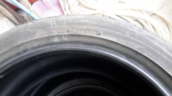 ขายยางbridge stone 205 45 17 ปี2012ราคาถูก1คู่ ขายยางbridge stone 205 45 17 ปี2012ราคาถูก1คู่