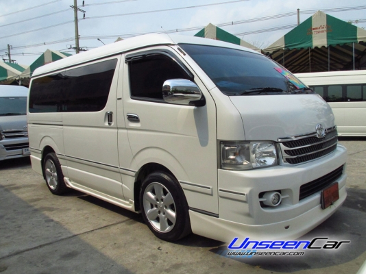 TOYOTA ปี 2009 รุ่น VENTURY สี ขาว เกียร์ AT รุ่นย่อย 2.7 G เบนซิน/CNG  แต่งวีไอพีสวยจริงๆ ราคา 679000 บาทใช้เงินรวมออกรถ 84000 บาท โทร 0922726669