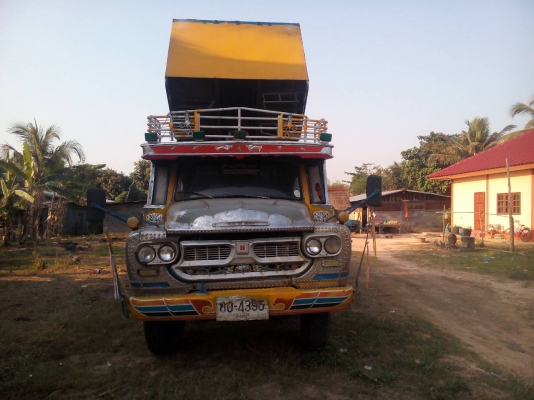 ปิดการขายครับ(จบกันเรียบร้อยแล้วครับขอบคุณเสี่ยใหญ่ใจถึงจากหนองพอกร้อยเอ็ดด้วยคราบมาไม่ต่อซัก)คำทะเบียนพร้อม เกียร์ HO พาวเวอร์ เครื่อง 6BD 165 แรง ช่วงล่าง 2 เพลาเดิมของฟูโซ่