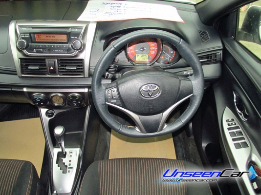 ใช้เงินรวมออกรถ 30000 บาท TOYOTA YARIS สี ขาว ปี2014 เกียร์ AT รุ่นย่อย CVT-i 1.2 G เครื่องยนต์ เบนซิน ราคา 499000 บาทโทร0922726669 ค่ะ