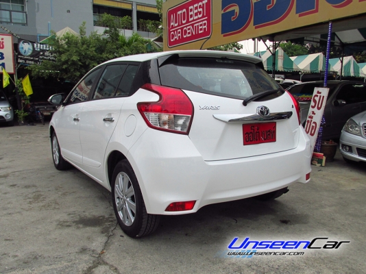 ใช้เงินรวมออกรถ 30000 บาท TOYOTA YARIS สี ขาว ปี2014 เกียร์ AT รุ่นย่อย CVT-i 1.2 G เครื่องยนต์ เบนซิน ราคา 499000 บาทโทร0922726669 ค่ะ