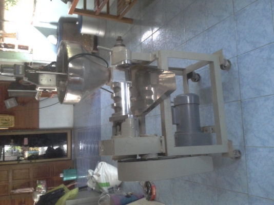 เครื่องบีบเย็น สกัดน้ำมันรำข้าว พืชทุกชนิด หั่นราคา 100,000