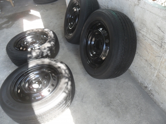ล้อกะทะ 17นิ้ว 6รู พร้อมยาง สวยๆ 4 ล้อ ราคา 4400 บาท ล้อกะทะ 17นิ้ว 6รู พร้อมยาง สวยๆ 4 ล้อ ราคา 4400 บาท