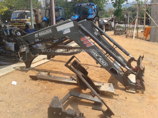 ขายแล้วขอบคุณเสี่ยคิงส์ ศรีมงคลมากครับ ชุดตักหน้ารถไถฟอร์ดMAILLEUX MX'100  ตรงรุ่น40NH/TS หรือใส่รุ่นอื่นๆได้ทุกรุ่นครับ