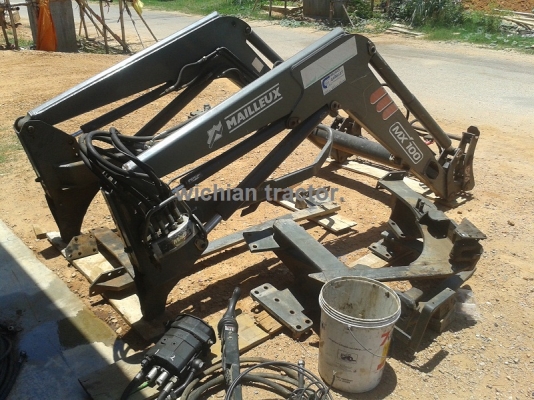 ขายแล้วขอบคุณเสี่ยคิงส์ ศรีมงคลมากครับ ชุดตักหน้ารถไถฟอร์ดMAILLEUX MX'100  ตรงรุ่น40NH/TS หรือใส่รุ่นอื่นๆได้ทุกรุ่นครับ