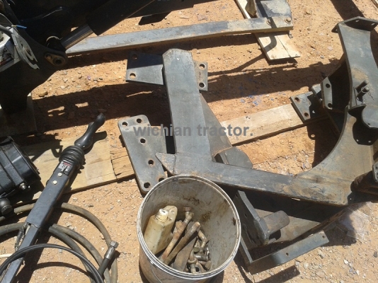 ขายแล้วขอบคุณเสี่ยคิงส์ ศรีมงคลมากครับ ชุดตักหน้ารถไถฟอร์ดMAILLEUX MX'100  ตรงรุ่น40NH/TS หรือใส่รุ่นอื่นๆได้ทุกรุ่นครับ