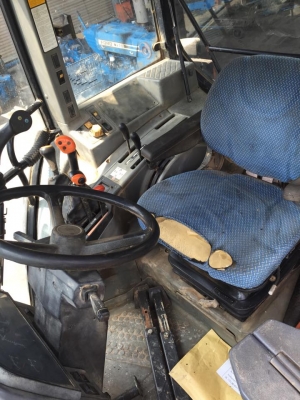 ขายแล้วขอบคุณเสี่ยคิงส์ ศรีมงคลมากครับ ชุดตักหน้ารถไถฟอร์ดMAILLEUX MX'100  ตรงรุ่น40NH/TS หรือใส่รุ่นอื่นๆได้ทุกรุ่นครับ