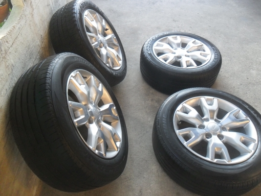 ล้อแม็ก 18นิ้ว 6รู ฟอด พน้อมยาง สวยๆ 4 ล้อ ราคา 9800 บาท